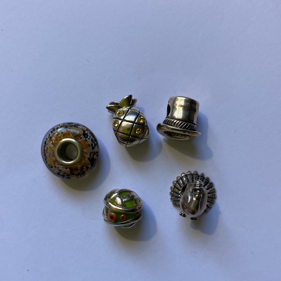 Silver charm bundle - Picture 4 of 4